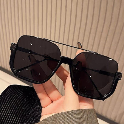 The Summer Cutie Løøks Vintage Trendy Shades